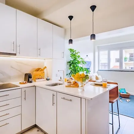 Modern & Quiet Retreat Διαμέρισμα *