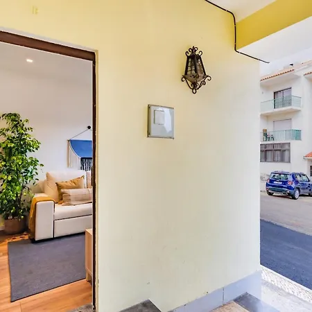 Modern & Quiet Retreat דירה