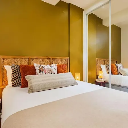 Апартаменты Modern & Quiet Retreat *