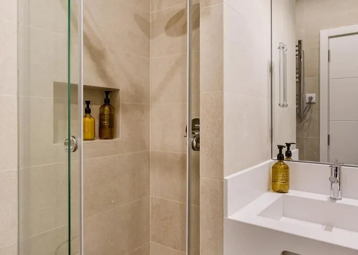 Modern & Quiet Retreat Daire *